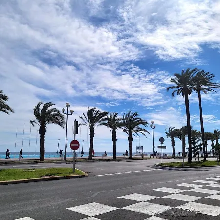 Valery Close To Prom Des Ideal For 2 Ac Apartment Nizza