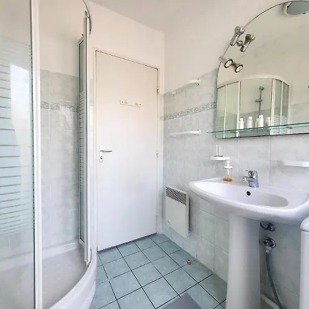 Apartment Valery Close To Prom Des Ideal For 2 Ac Nizza