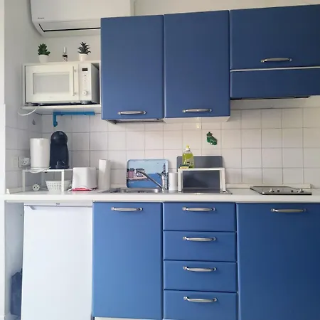 Valery Close To Prom Des Ideal For 2 Ac Apartamento *